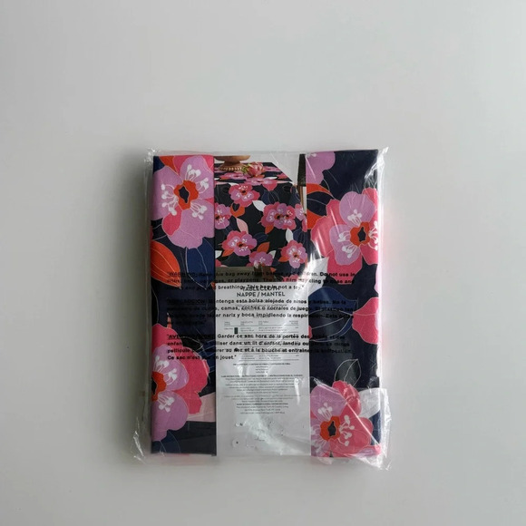 Trina Turk Flower Poly Tablecloth - Picture 3 of 6